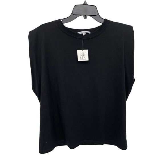 ONE SIX ONE Tops - One Six One Women's Padded Sleeveless Muscle Tee in Black Size 1X